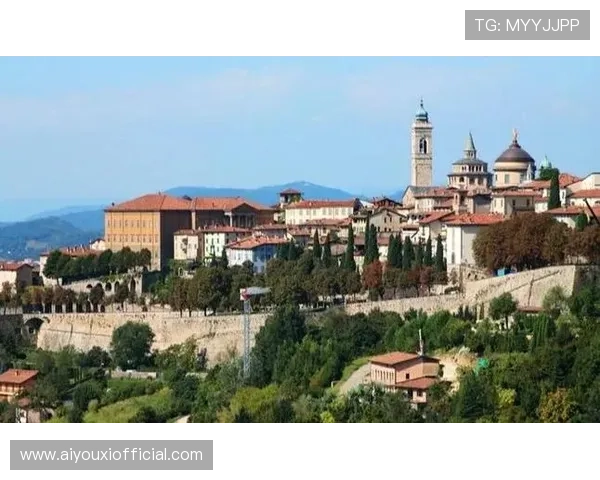伦巴第赛从科莫到贝尔加莫六小时挑战考验车手耐力与战术智慧
