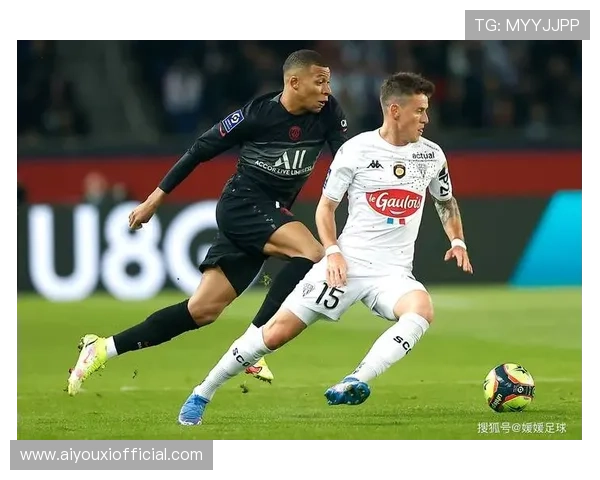 斯特拉斯堡本赛季开局强势 10场比赛收获7胜1平2负成绩出色